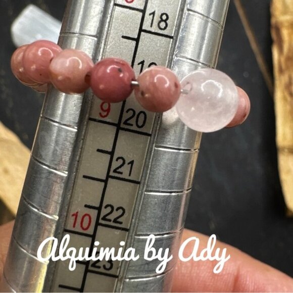 Rhodonite and pink quartz bohemian beaded ring infinity band - Picture 2 of 2